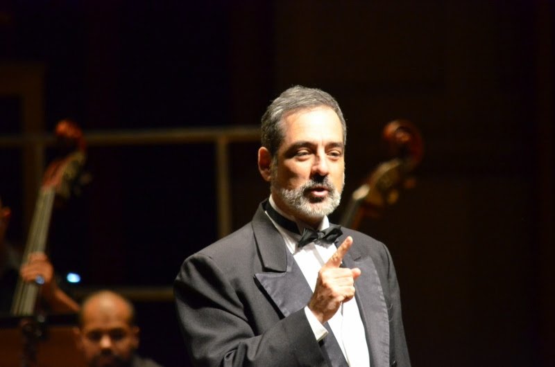 Maestro João Maurício Galindo. Crédito foto: Asa Campos.